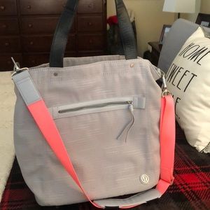 Lululemon bag